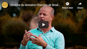 Winemaker Francois de Nicolay talking about his wine and biodynamie (In French)